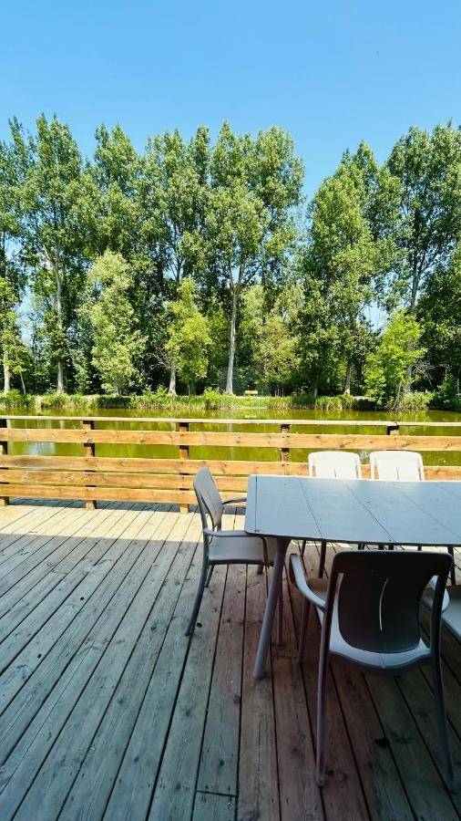Chalet Avec Terrasse Sur Pilotis Vue Sur L'Etang 特伊 外观 照片